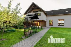 Дом 400м&sup2;, 2-этажный, посуточно, 