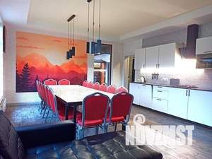 Дом 600м&sup2;, 2-этажный, посуточно, 