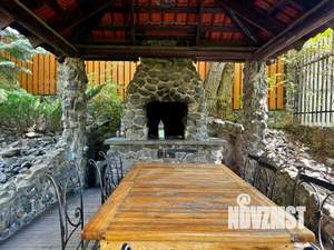 Дом 500м&sup2;, 3-этажный, посуточно, 