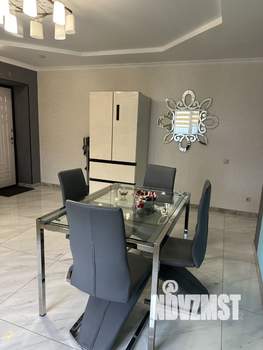 Дом 290м&sup2;, 2-этажный, на длительный срок, 