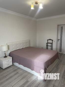 Дом 290м&sup2;, 2-этажный, на длительный срок, 