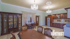 Дом 550м², 2-этажный, на длительный срок, 