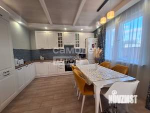 Дом 180м&sup2;, 3-этажный, участок 12 сот.  