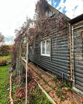 Дом 42м², 2-этажный, участок 8 сот.  