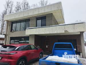 Дом 300м&sup2;, 2-этажный, участок 15 сот.  