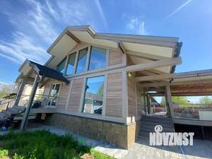 Дом 231м&sup2;, 2-этажный, участок 0 сот.  