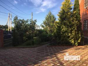 Дом 180м², 2-этажный, участок 25 сот.  