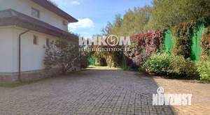 Дом 462м&sup2;, 2-этажный, участок 27 сот.  