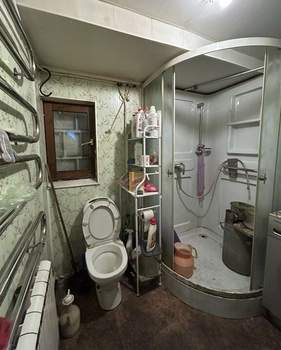 Дом 40м&sup2;, 2-этажный, участок 4 сот.  