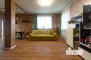 Дом 165м², 2-этажный, участок 10 сот.  
