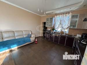 Дом 250м², 2-этажный, участок 11 сот.  