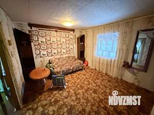 Дом 80м&sup2;, 2-этажный, участок 10 сот.  