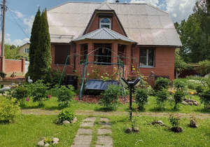 Дом 90м&sup2;, 2-этажный, участок 13 сот.  