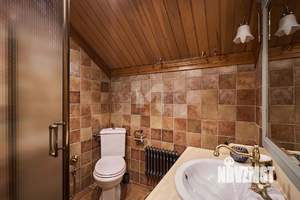 Дом 160м², 2-этажный, участок 13 сот.  