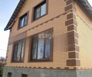 Дом 220м², 2-этажный, участок 10 сот.  