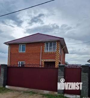 Дом 135м&sup2;, 2-этажный, участок 10 сот.  