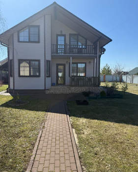 Дом 180м&sup2;, 2-этажный, участок 15 сот.  