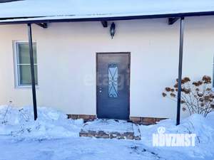 Дом 160м&sup2;, 2-этажный, участок 9 сот.  