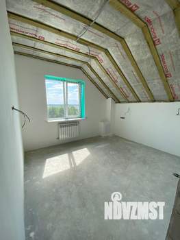 Дом 140м&sup2;, 2-этажный, участок 6 сот.  