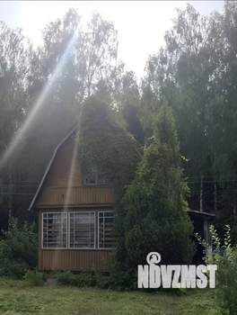 Дом 60м&sup2;, 2-этажный, участок 6 сот.  