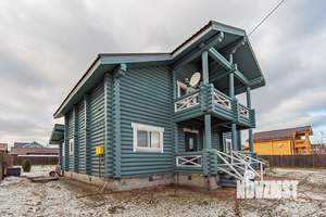 Дом 165м², 2-этажный, участок 10 сот.  