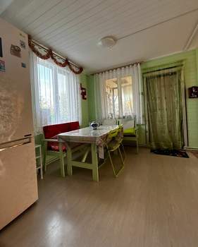Дом 131м², 2-этажный, участок 6 сот.  