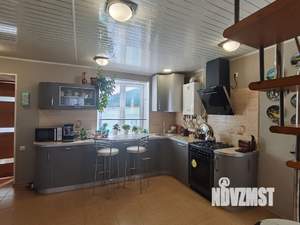 Дом 87м&sup2;, 2-этажный, участок 10 сот.  