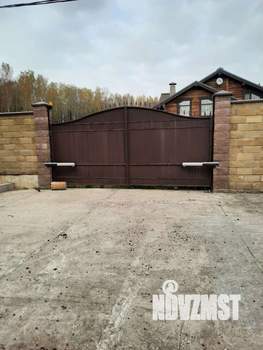 Дом 370м², 3-этажный, участок 26 сот.  