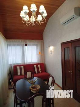 Коттедж 146м&sup2;, 2-этажный, участок 10 сот.  