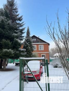 Дом 134м&sup2;, 3-этажный, участок 6 сот.  