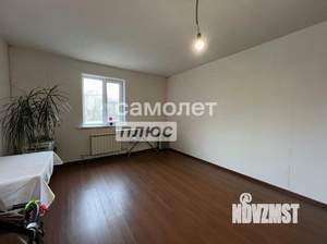 Дом 160м&sup2;, 2-этажный, участок 4 сот.  