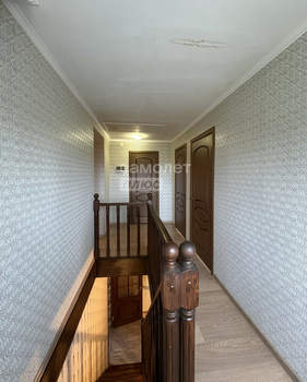 Дом 204м&sup2;, 2-этажный, участок 15 сот.  