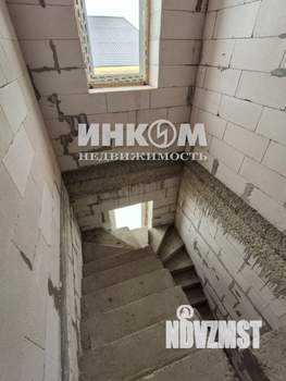 Дом 166м&sup2;, 2-этажный, участок 8 сот.  