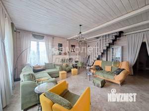 Дом 208м&sup2;, 2-этажный, участок 12 сот.  