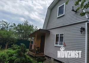 Дом 100м&sup2;, 2-этажный, участок 6 сот.  