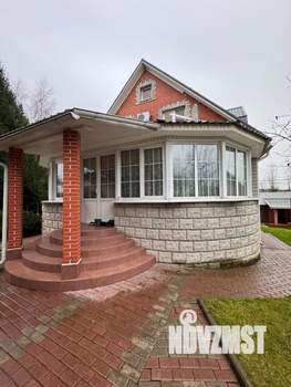 Дом 254м², 2-этажный, участок 19 сот.  