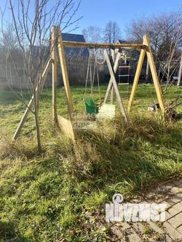 Дом 400м&sup2;, 3-этажный, участок 11 сот.  