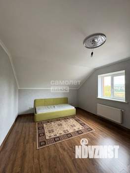 Дом 210м², 3-этажный, участок 5 сот.  