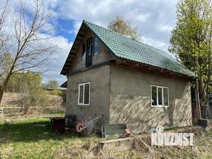 Дом 30м², 2-этажный, участок 6 сот.  