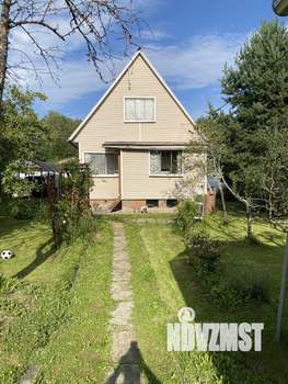 Дом 50м&sup2;, 2-этажный, участок 6 сот.  