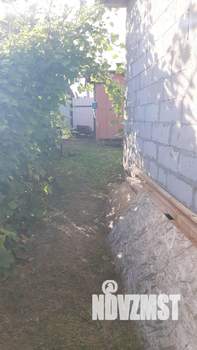 Дом 30м&sup2;, 2-этажный, участок 4 сот.  