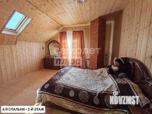 Дом 180м&sup2;, 2-этажный, участок 7 сот.  