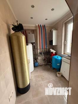 Дом 250м&sup2;, 3-этажный, участок 7 сот.  