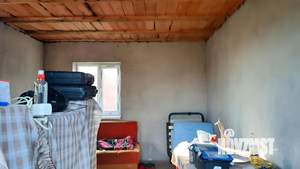 Дом 30м&sup2;, 2-этажный, участок 4 сот.  