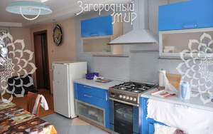 Дом 343м&sup2;, 3-этажный, участок 14 сот.  