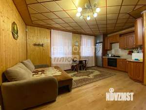 Дом 207м&sup2;, 2-этажный, участок 10 сот.  