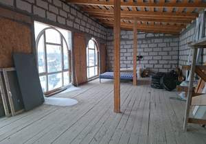 Дом 150м&sup2;, 2-этажный, участок 10 сот.  