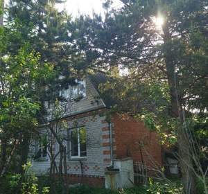 Дом 60м&sup2;, 2-этажный, участок 8 сот.  