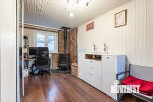 Дом 198м&sup2;, 2-этажный, участок 10 сот.  