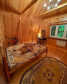 Дом 143м&sup2;, 3-этажный, участок 11 сот.  